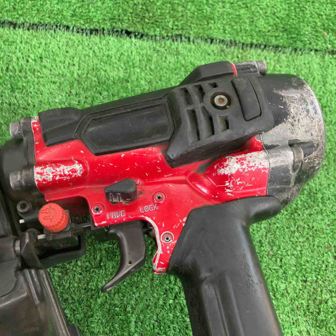 【中古品】 マキタ/makita 高圧エア釘打ち機・AN633H 【桶川店】