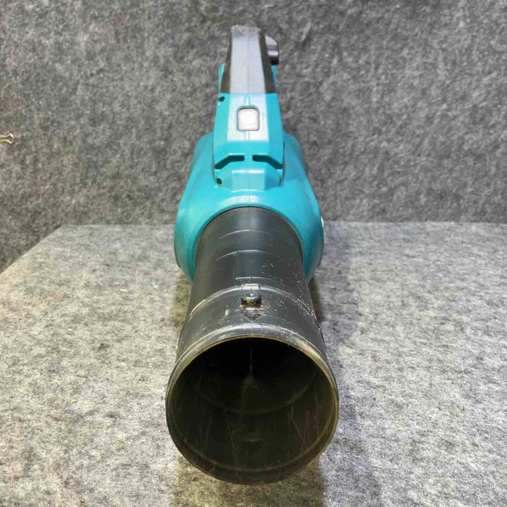 マキタ(makita) コードレスブロワ MUB001GZ+BL4040 【桶川店】