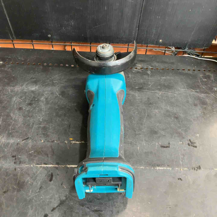 ☆マキタ(makita) コードレスディスクグラインダ GA402DZ【草加店】