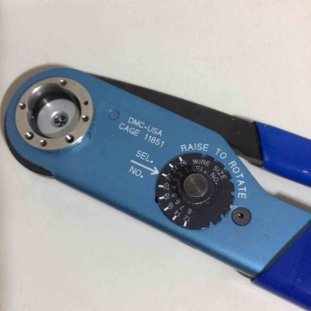 【中古品】DMC AF8 コンタクトピン 圧着工具 M22520/1-01【戸田店】