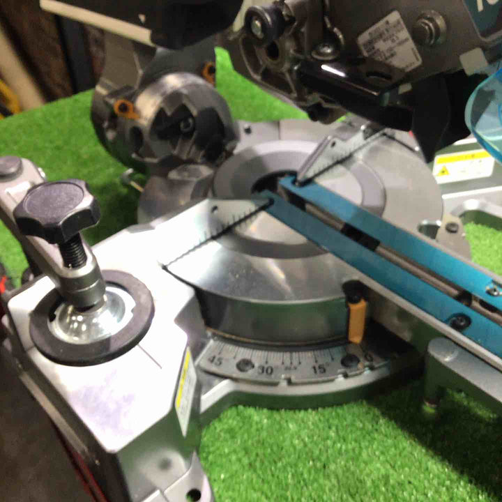 ★マキタ(makita) コードレススライドマルノコLS009GZ【川口店】