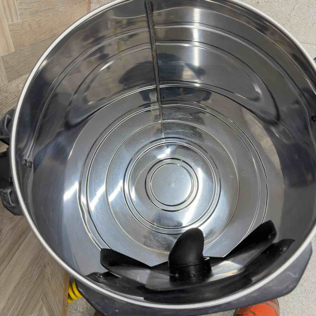 マキタ 集じん機 多分 VC3200 【八潮店】