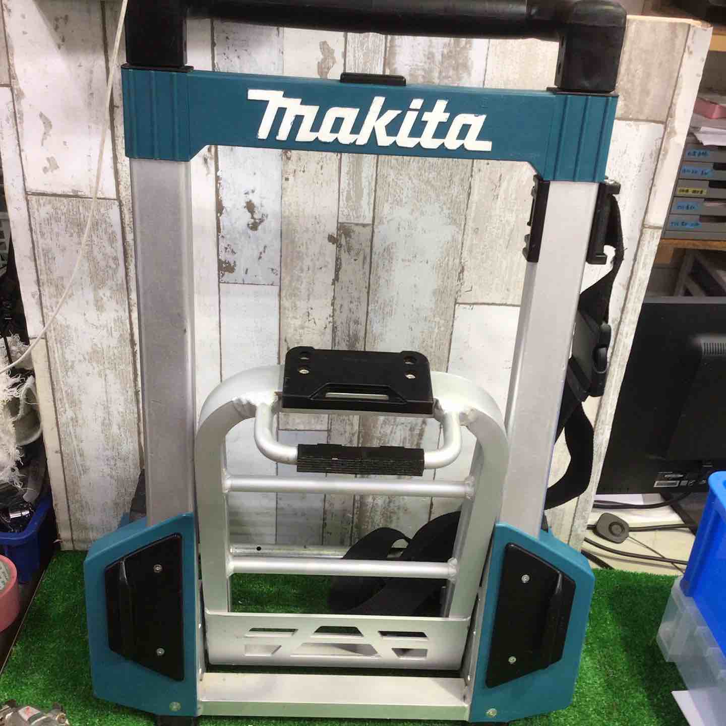 【エコツール豊田インター店】Makita/ﾏｷﾀ 自動仕上げｶﾝﾅ(LP2512C)　【愛知県/豊田インター店/工具】 エコツール豊田インター店】Makita/ﾏｷﾀ 自動仕上げｶﾝﾅ(LP2512C) 【愛知