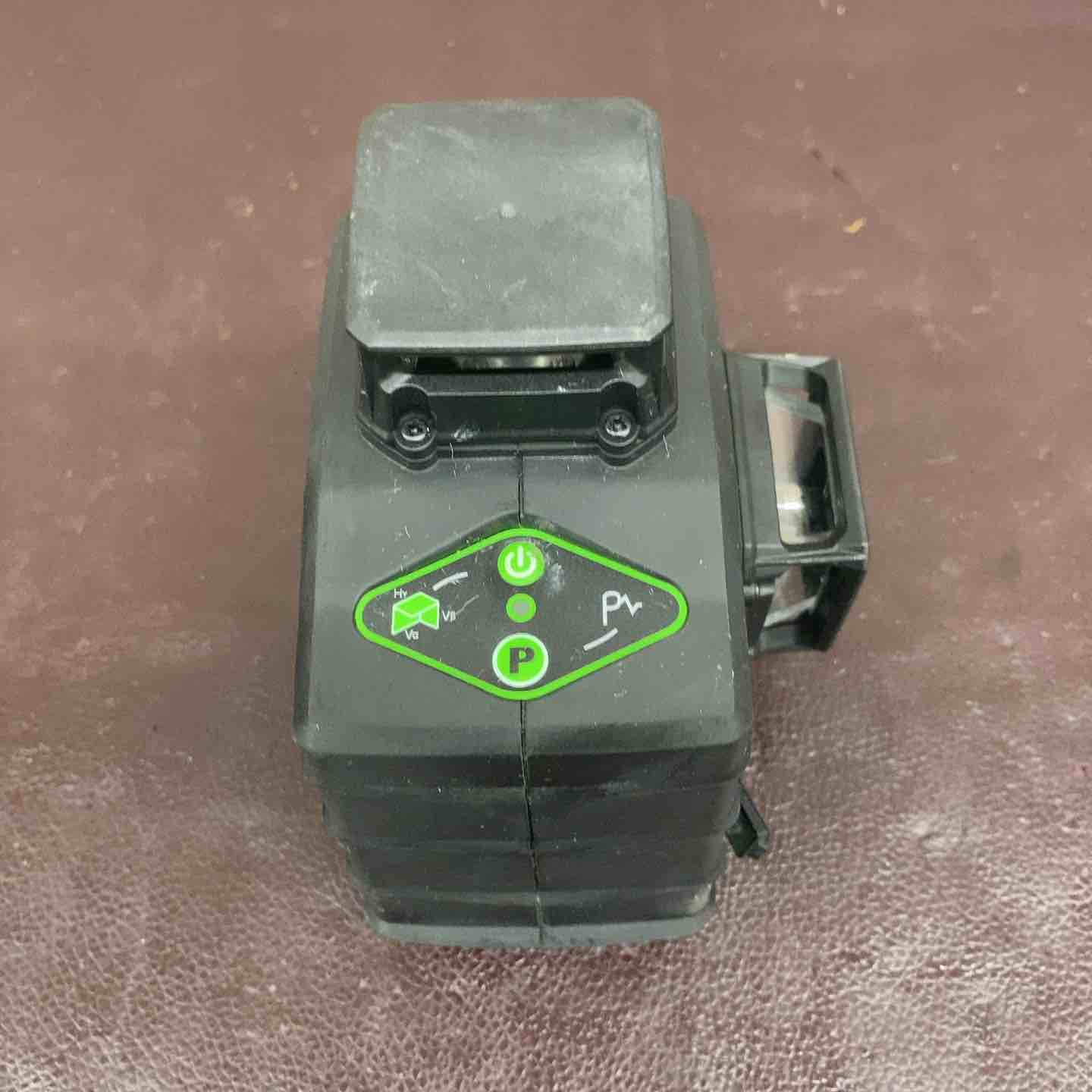 中古品】 Huepar 3x360° レーザー墨出し器 グリーン 緑色 レーザー