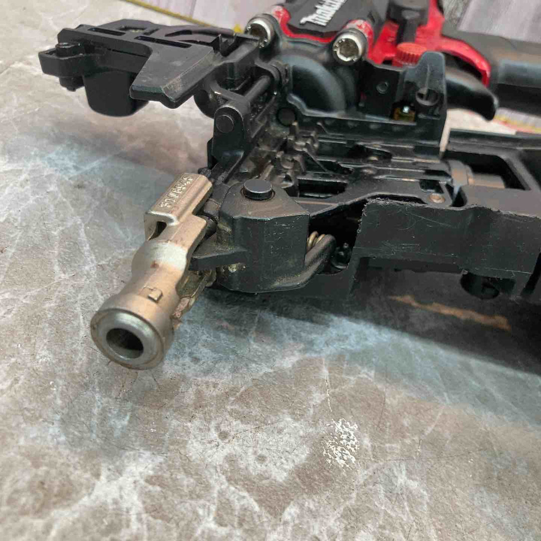 ★マキタ(makita) 高圧エア釘打ち機 AN636H【八潮店】