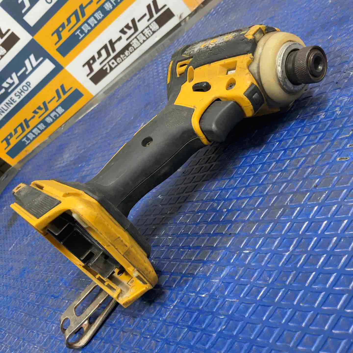 ☆マキタ(makita) コードレスインパクトドライバー TD172DZFY【草加店