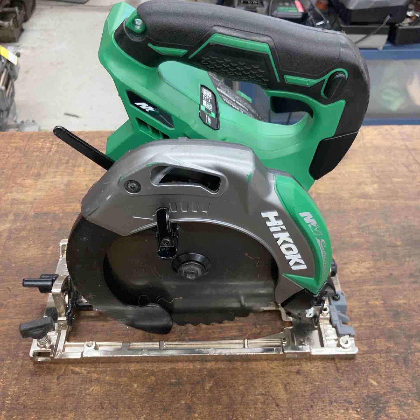 ◇日立 コードレス丸のこ C3606DA(XP)【八潮店】 – アクトツール