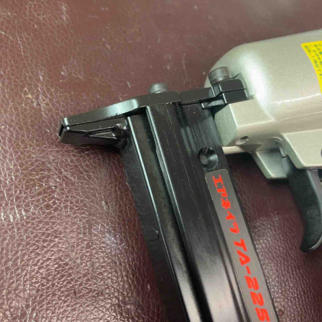 【未使用(店頭展示品)】★マックス(MAX) 常圧エアタッカ TA-225LU/10J【東大和店】