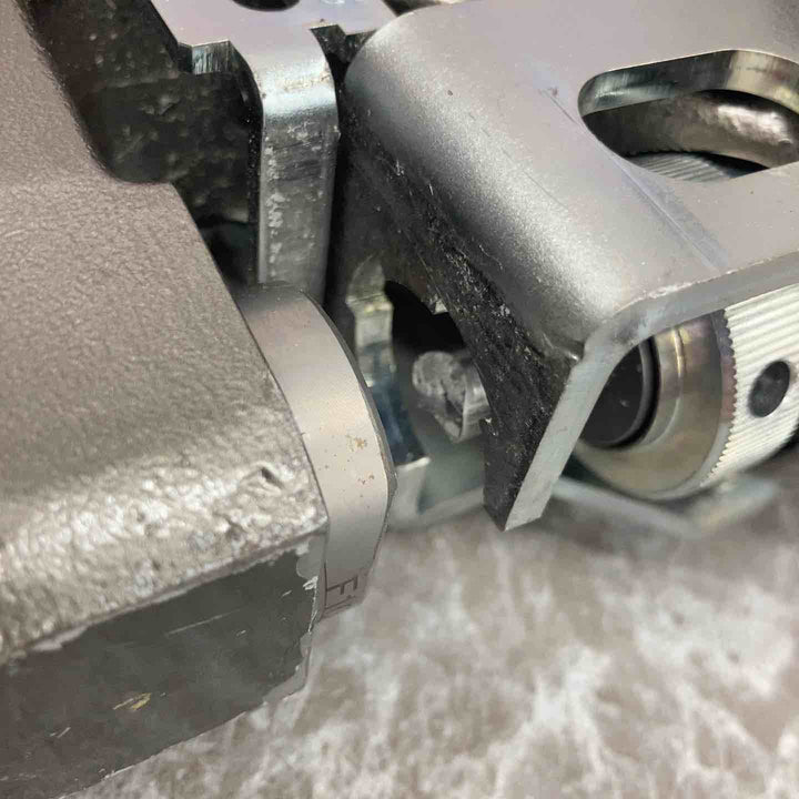 ★育良精機(IKURA) コードレスパンチャー ISK-BP20LF【八潮店】