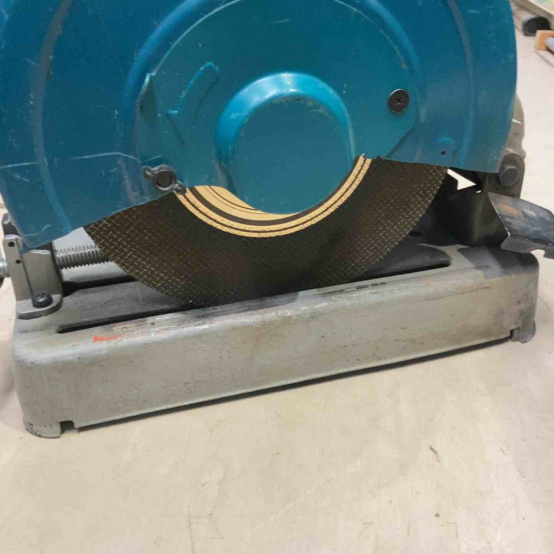 【店頭受取り限定】☆マキタ(makita) 355mm切断機 LW1401【町田店】