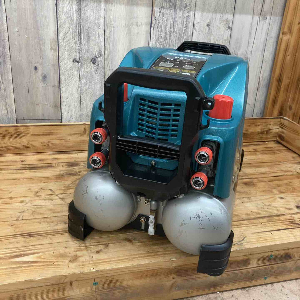 ★値下げしました★ マキタ AC3302 常圧コンプレッサー 中古品 ※エアーのたまりが遅い【ハンズクラフト宜野湾店】 マキタ エアコンプレッサ(青) AC500XL 1台（直送品） - アスクル