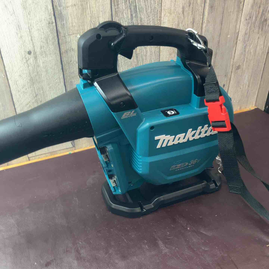 【中古品】 マキタ(Makita) 充電式ブロワ MUB363DZ MUB363DZV バキュームキット付 【東大和店】