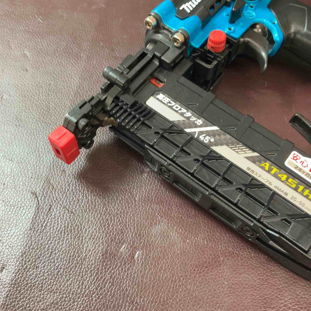 【中古品】★マキタ(makita) 高圧フロアタッカ AT451HM 高圧 【東大和店】