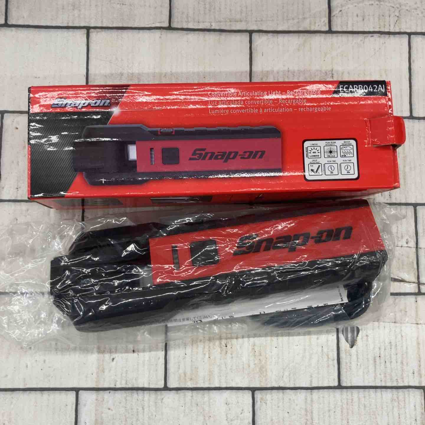 スナップオンSnap-on充電式コンバーチブルハンディライトECARB042AJ スナップオンSnap-on充電式コンバーチブルハンディライト