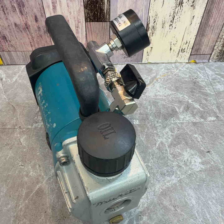 ★マキタ(makita) コードレス真空ポンプ VP180DZ【八潮店】