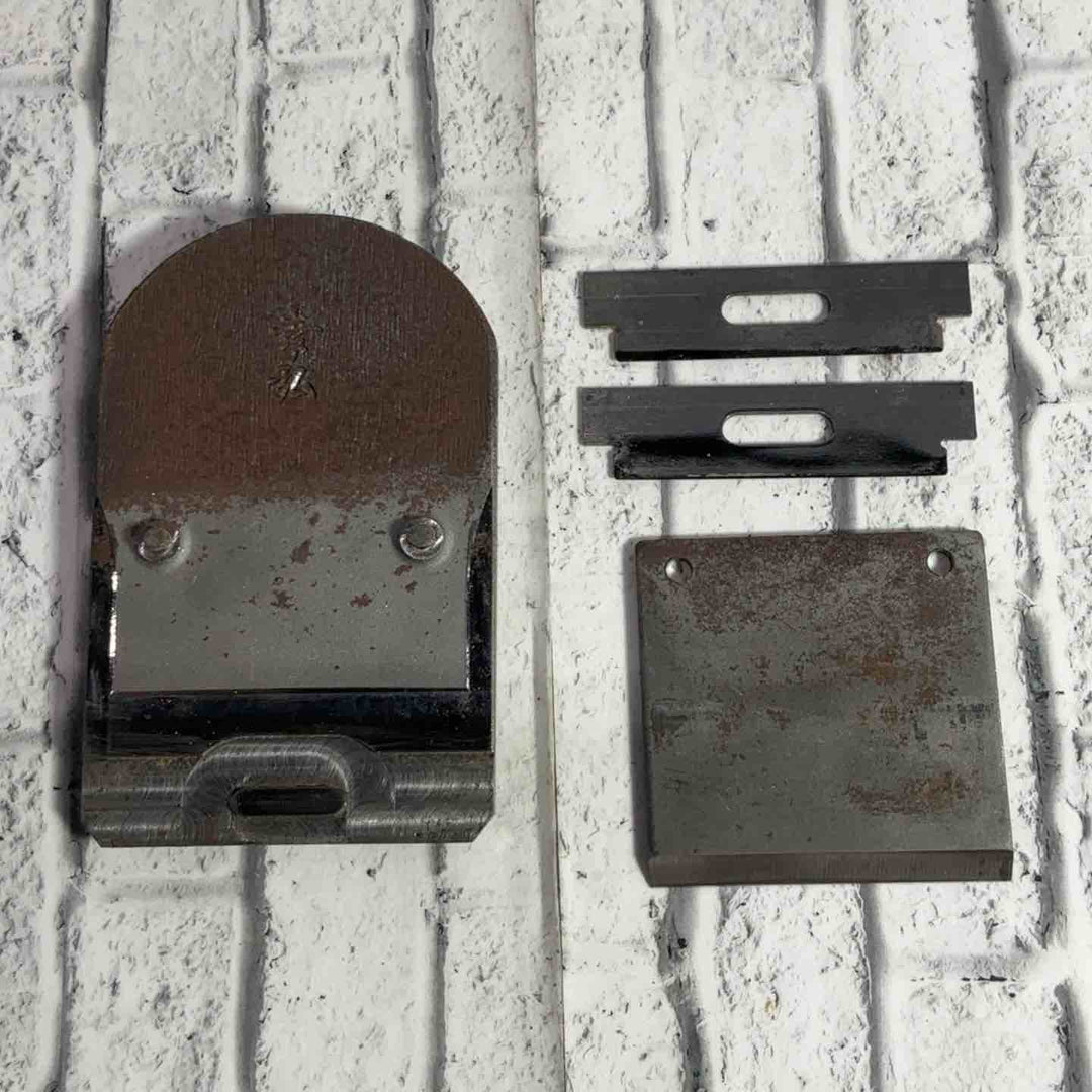 孝弘 寸六鉋 替刃式 台割れあり 替刃一枚付属 鉋身幅約64mm 【川口店】