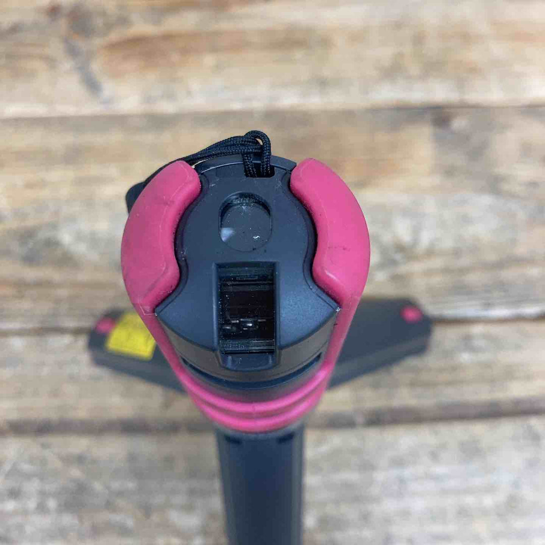 パナソニック(Panasonic)  レーザー墨出し器 墨出し名人 十字・地墨  BTL1100P 【東大和店】