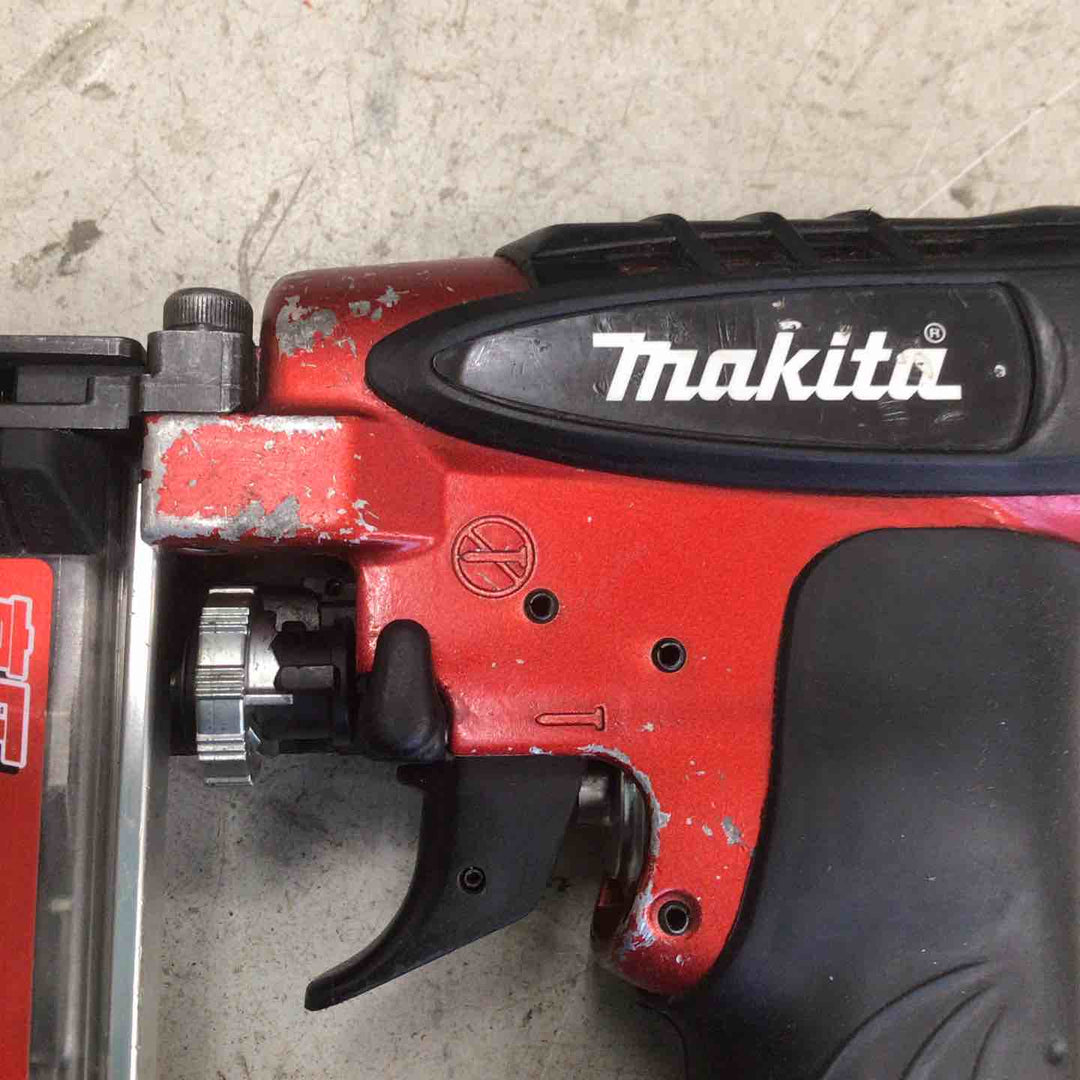 【中古品】 マキタ/makita 高圧フィニッシュネイラ AF551H 【鴻巣店】