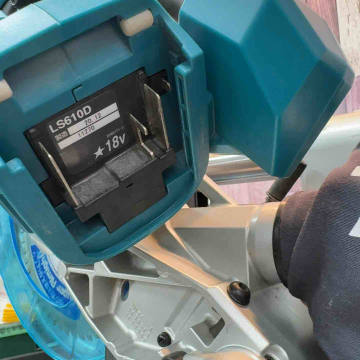 ★マキタ(makita) コードレススライドマルノコ LS610DZ【八潮店】