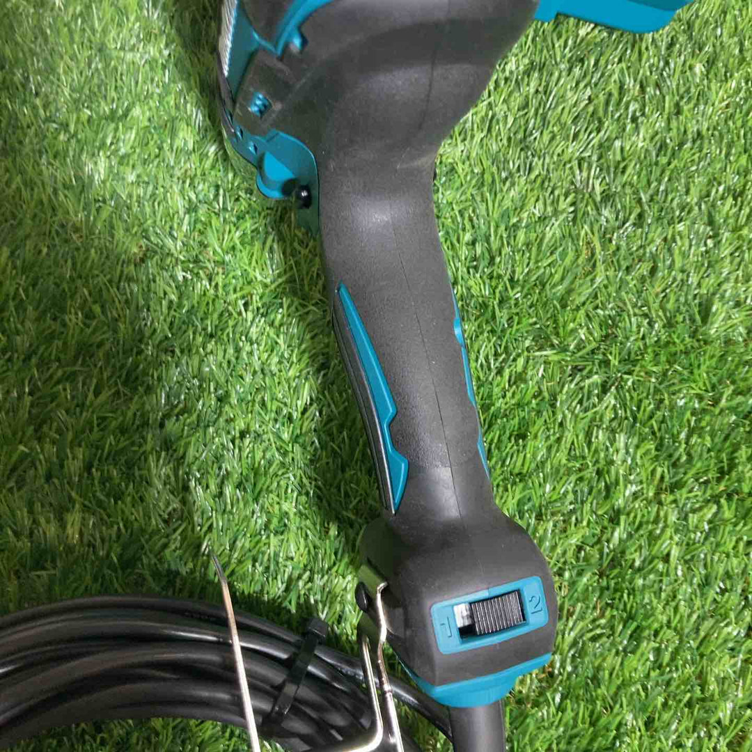 ☆マキタ(makita) インパクトドライバ TD0220【戸田店】