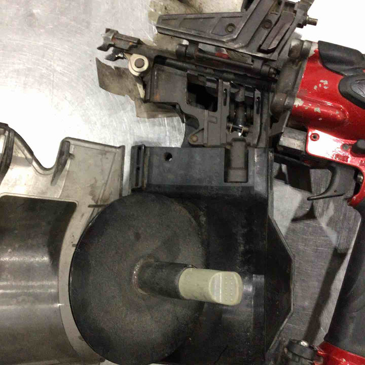 ★マキタ(makita) 高圧エア釘打ち機 AN931H【川口店】