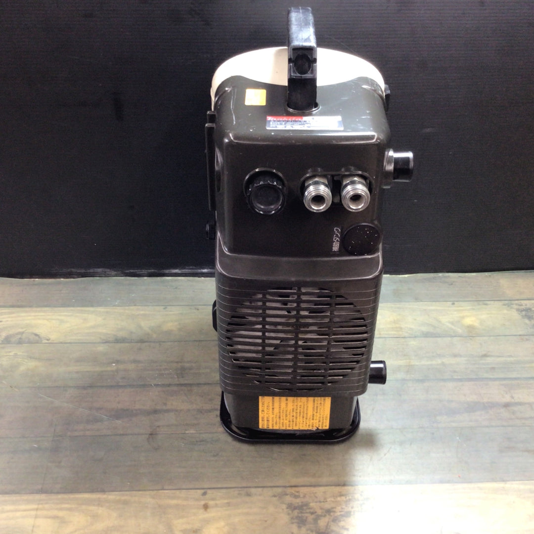 〇マキタ(makita) 常圧エアコンプレッサ AC7011 50Hz【東大和店】