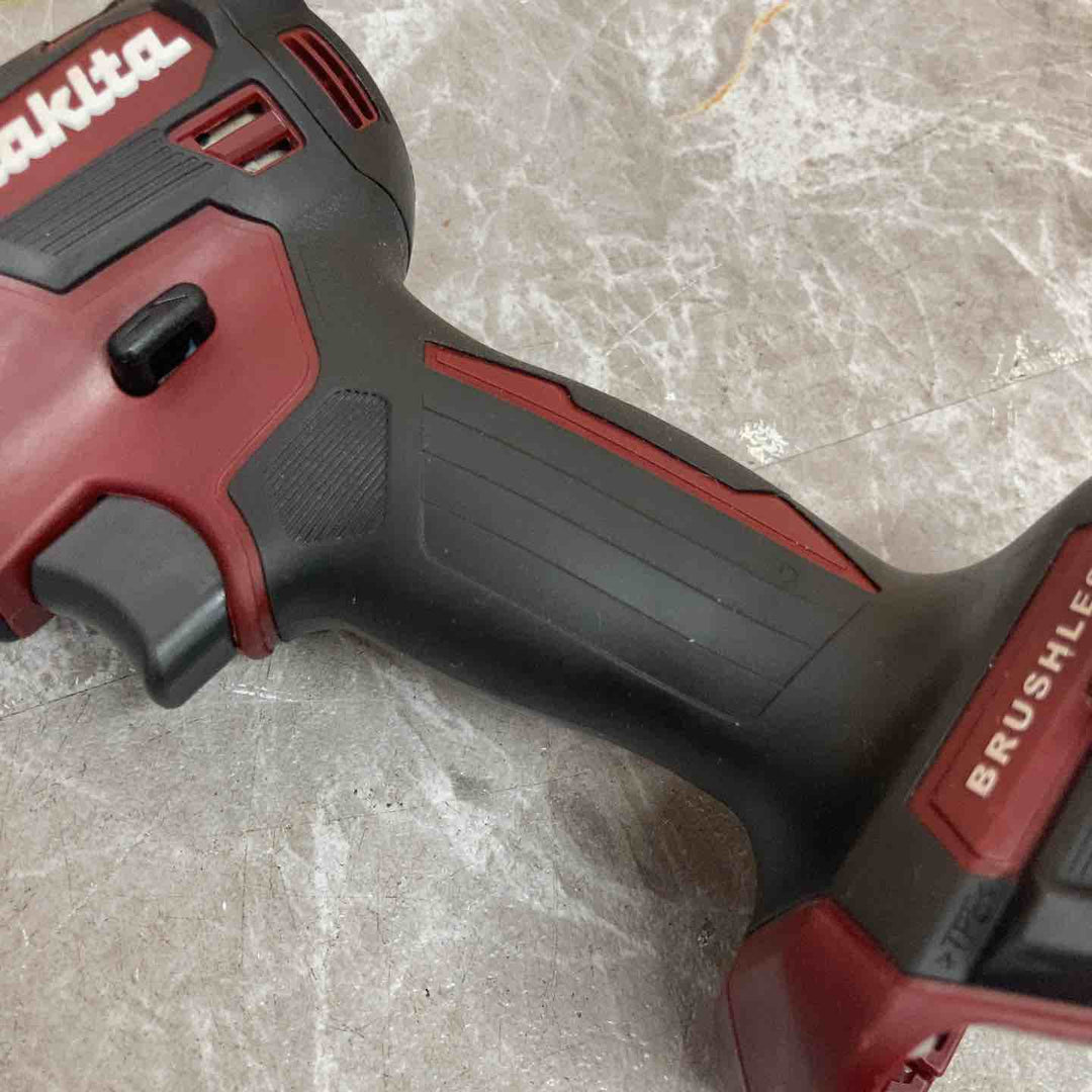 【美品】★マキタ(makita) コードレスインパクトドライバー TD173DGXAR【八潮店】