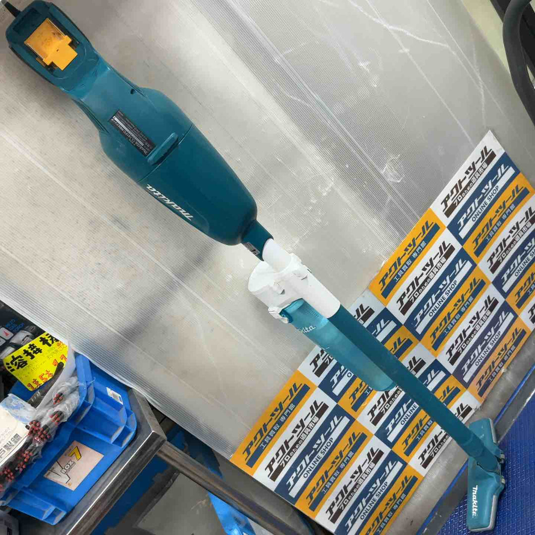 ☆マキタ(makita) コードレスクリーナ CL181FDZ【草加店】