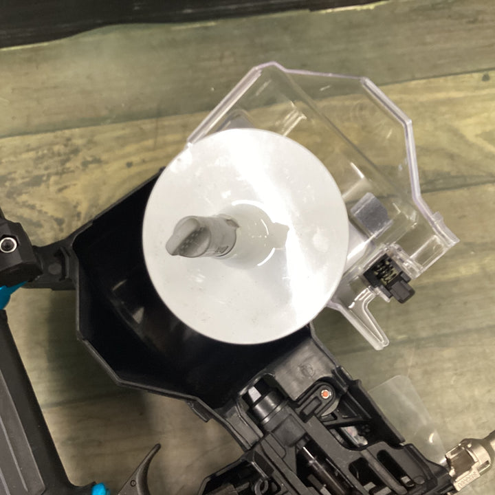 ★ マキタ(makita) 高圧エア釘打ち機 AN514H 【東大和店】