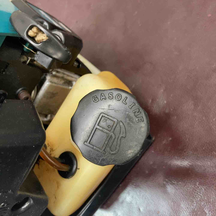 【中古品】 マキタ(makita) エンジンブロワ EUB4250SP　ブロワ機能のみ 【東大和店】