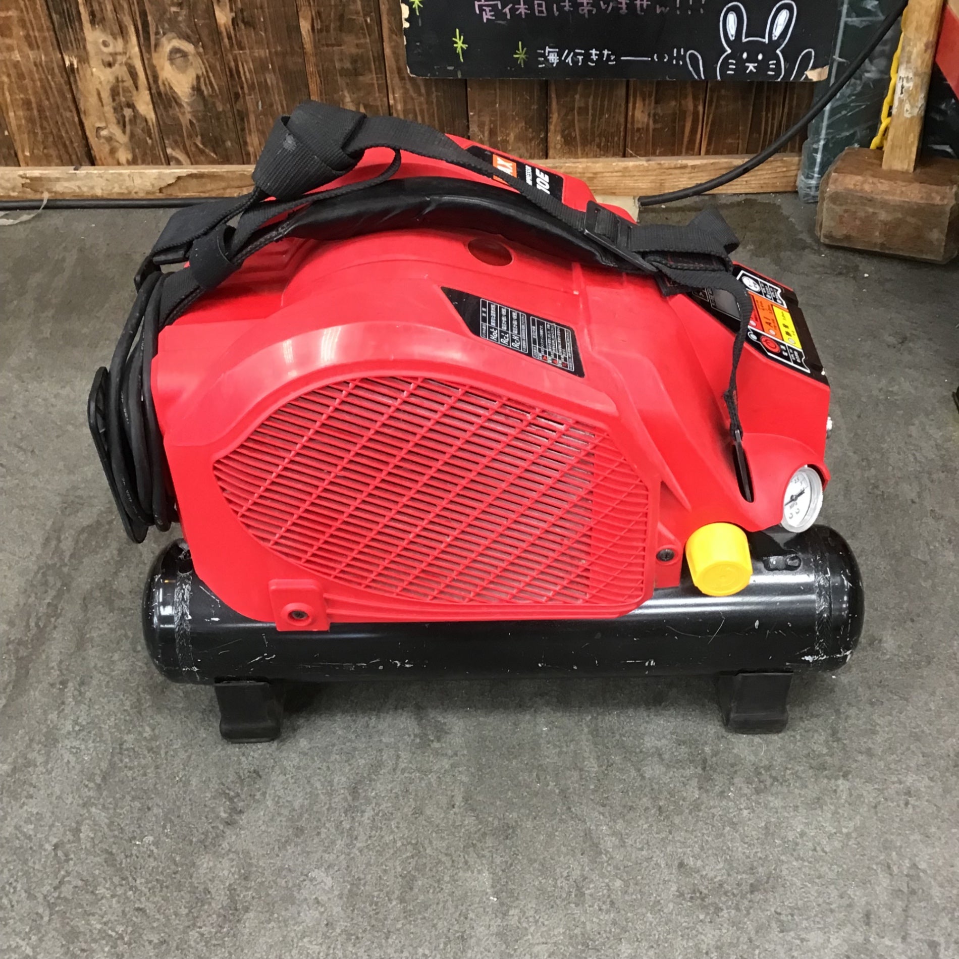 ☆マックス(MAX) エアコンプレッサー AK-HL1110E【川崎店】 – アクト