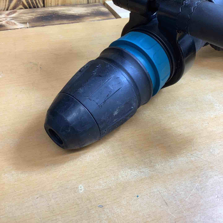 ★マキタ(makita) 電動ハンマ HM1111C【越谷店】