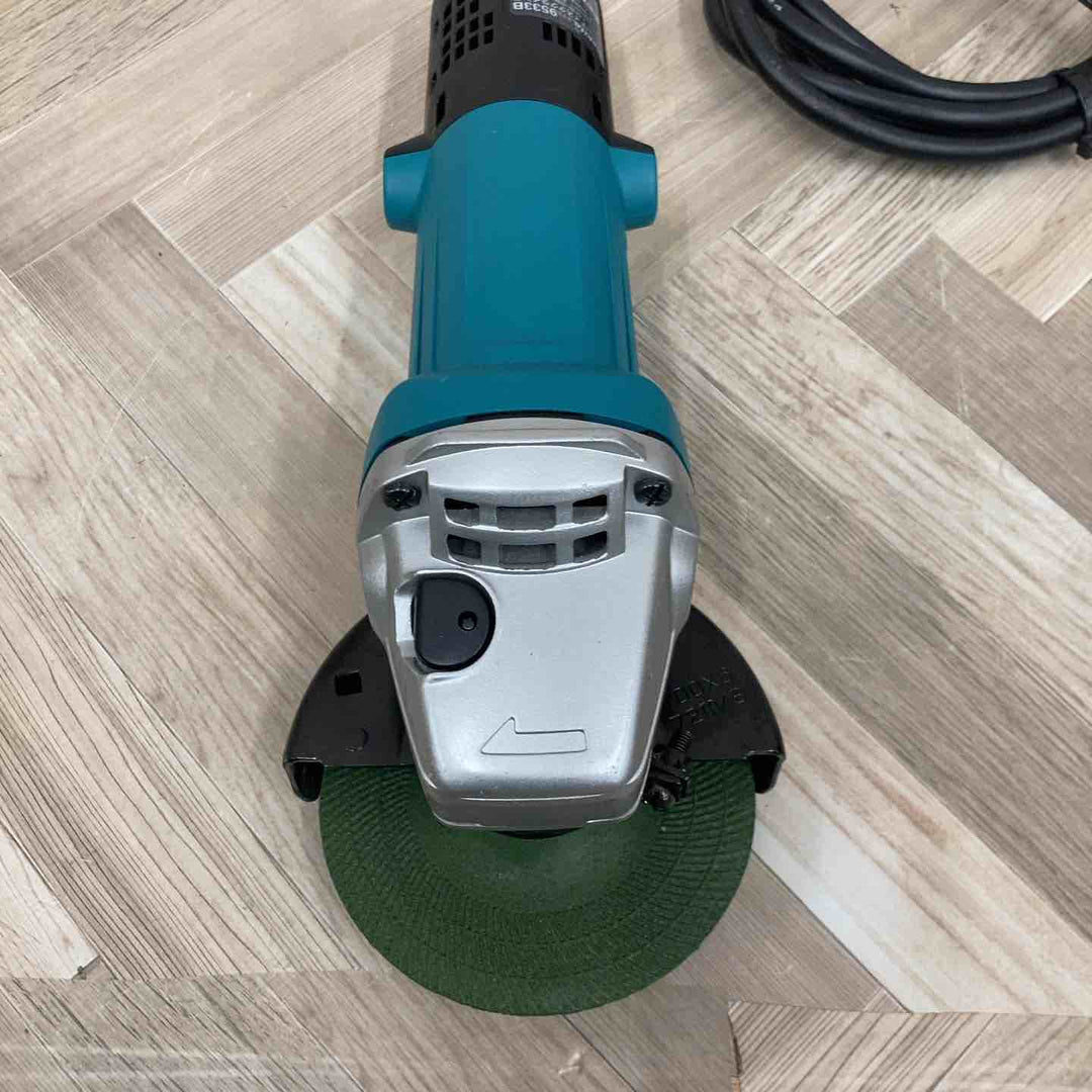☆マキタ(makita) 100mmディスクグラインダ 9533B【八潮店】