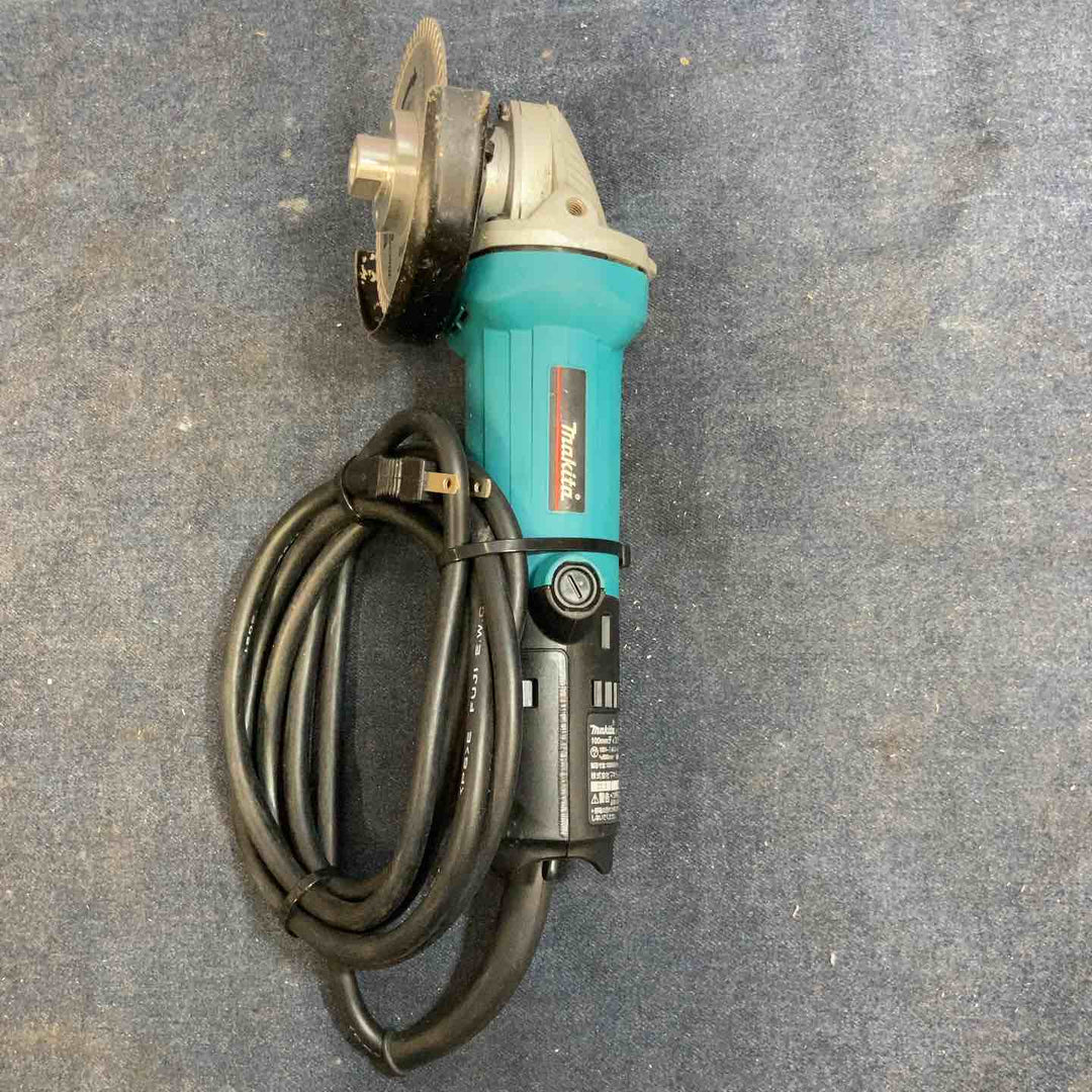 マキタ:100ミリディスクグラインダ 9533BL【八潮店】