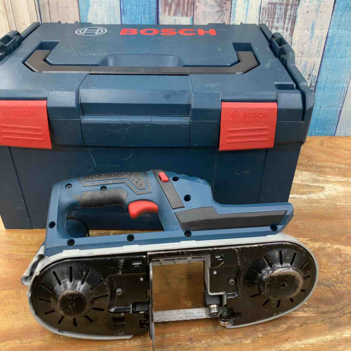 18V 充電式　バンドソー　谷口工業　1点のみ　美品 充電式ポータブルバンドソー マキタ 充電式バンドソー 【通販