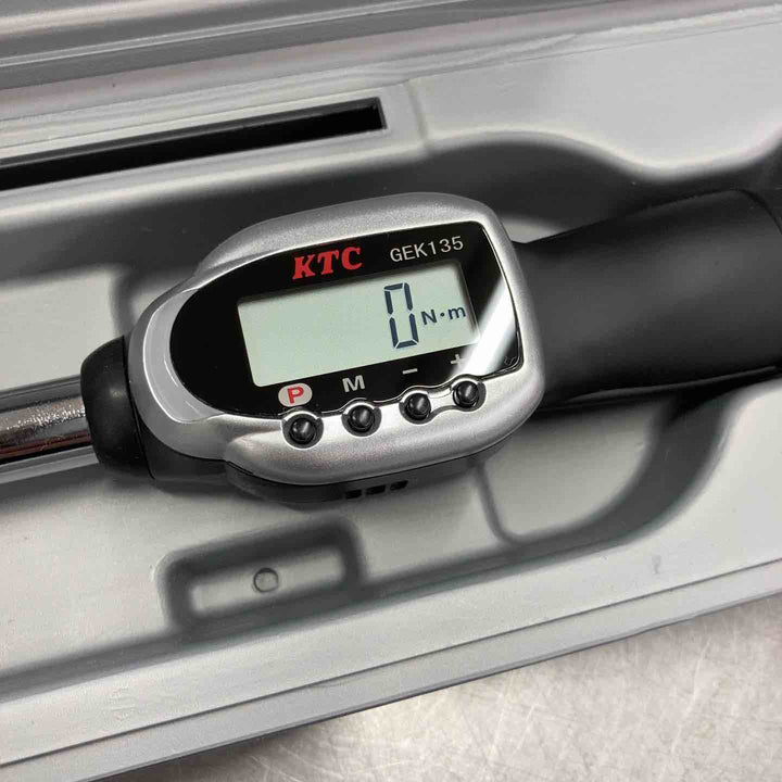 【中古品】KTC(ケーテーシー) デジタルトルクレンチ デジラチェ GEK135-R4【東大和店】】