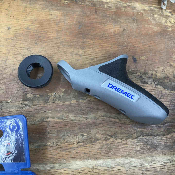 【中古品】ドレメル/DREMEL コード式ロータリーツール Model300 ルーター  トリマー【柏店】