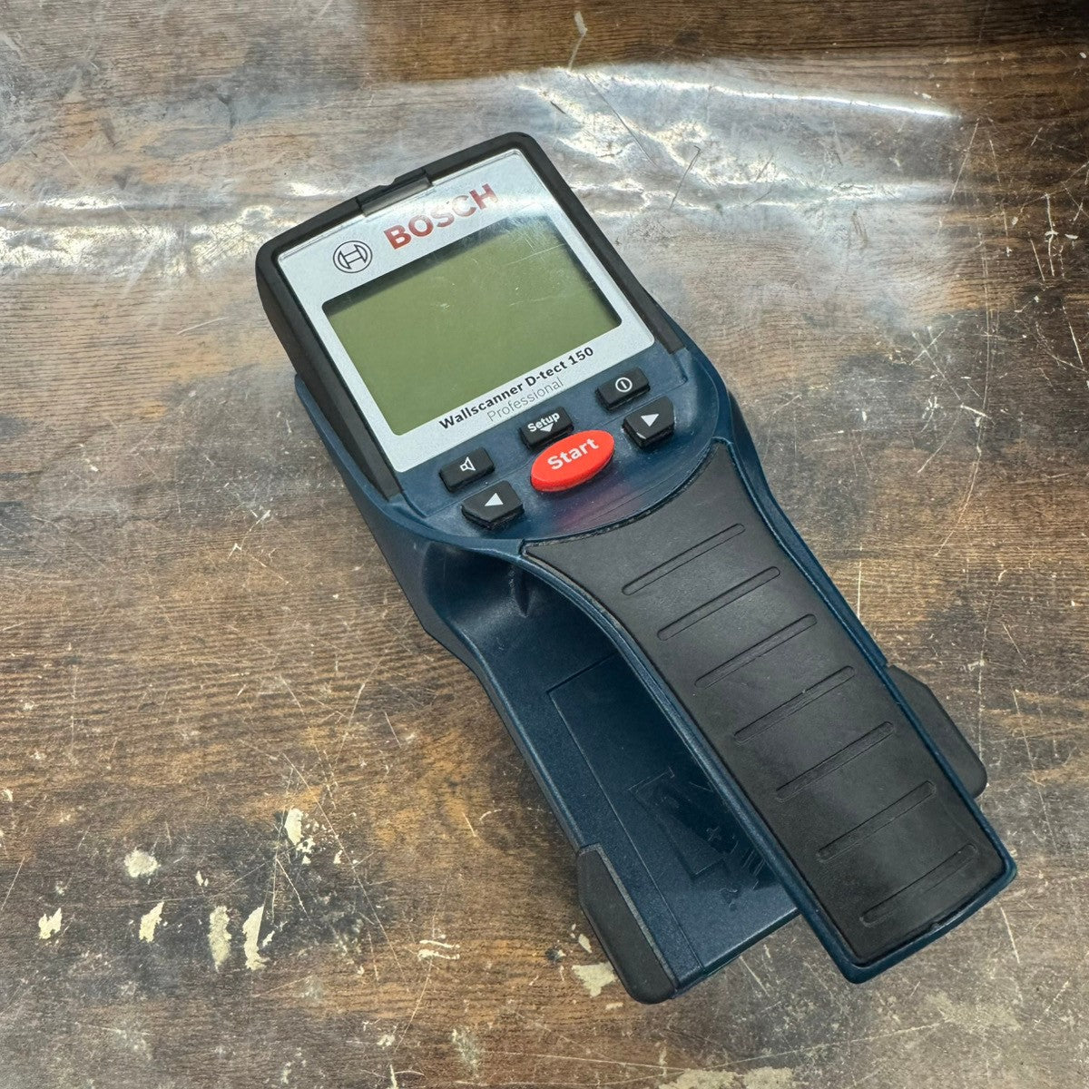 コンクリート探知機 D-TECT150CNT 最大探知深さ150mm