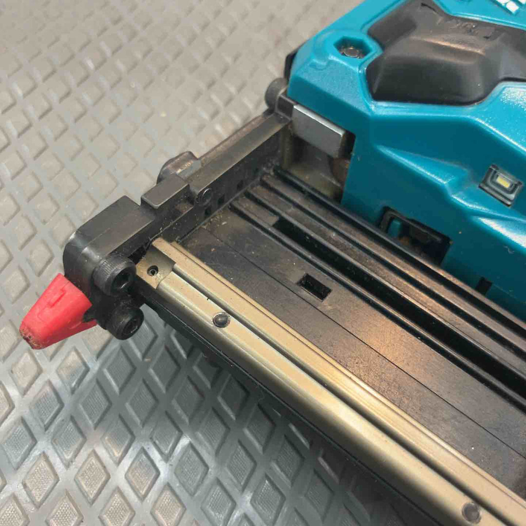 【中古品】マキタ(makita) コードレスピンネイラ PT353DRG【所沢店】