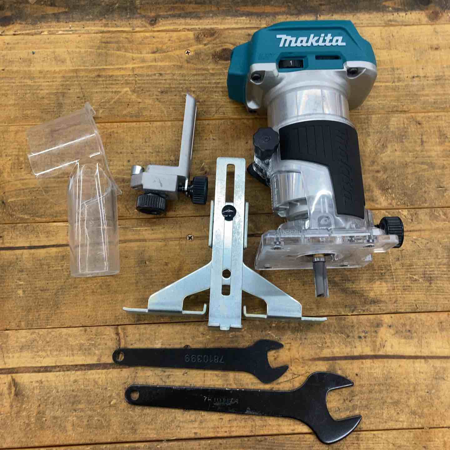 値下げ！美品☆マキタ(makita) コードレストリマー RT50DZ【所沢店