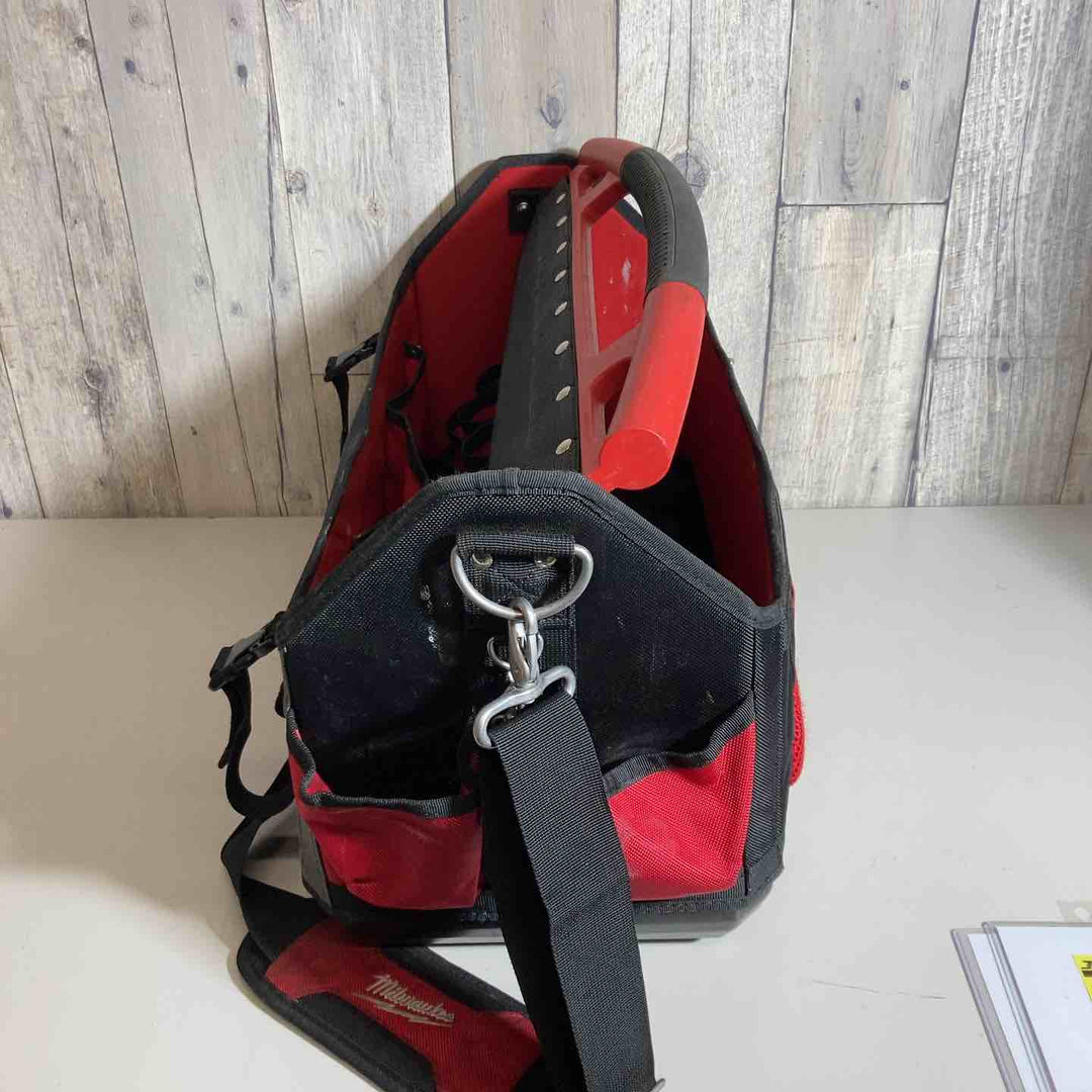 MILWAUKEE　PACKOUT　ツールバッグ①【戸田店】