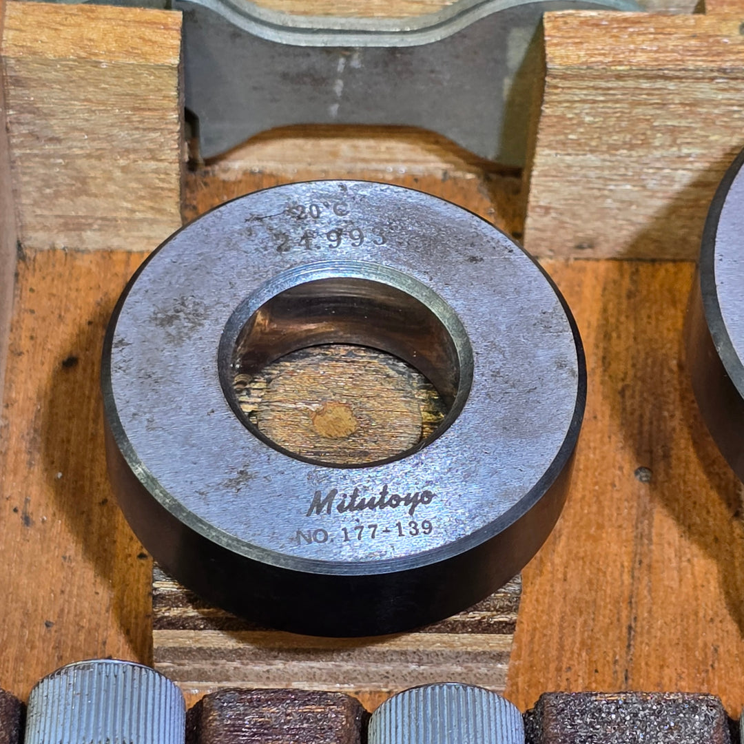 【特別特価！中古品】Mitutoyo ミツトヨ 内側マイクロメータ 延長 ゲージ付 Φ20～50mm ホールテスト 内径マイクロ モデル 368-903【桶川店】