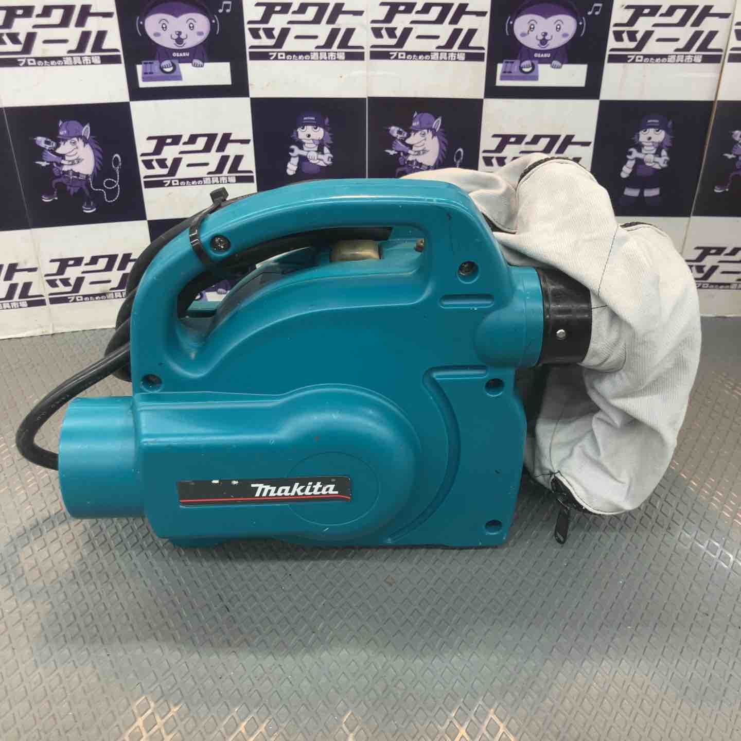 ★マキタ(makita) 小型集じん機 乾式 450(P)【草加店】 ☆マキタ(makita) 小型集じん機 乾式 450(P)【草加店】 – アクトツール