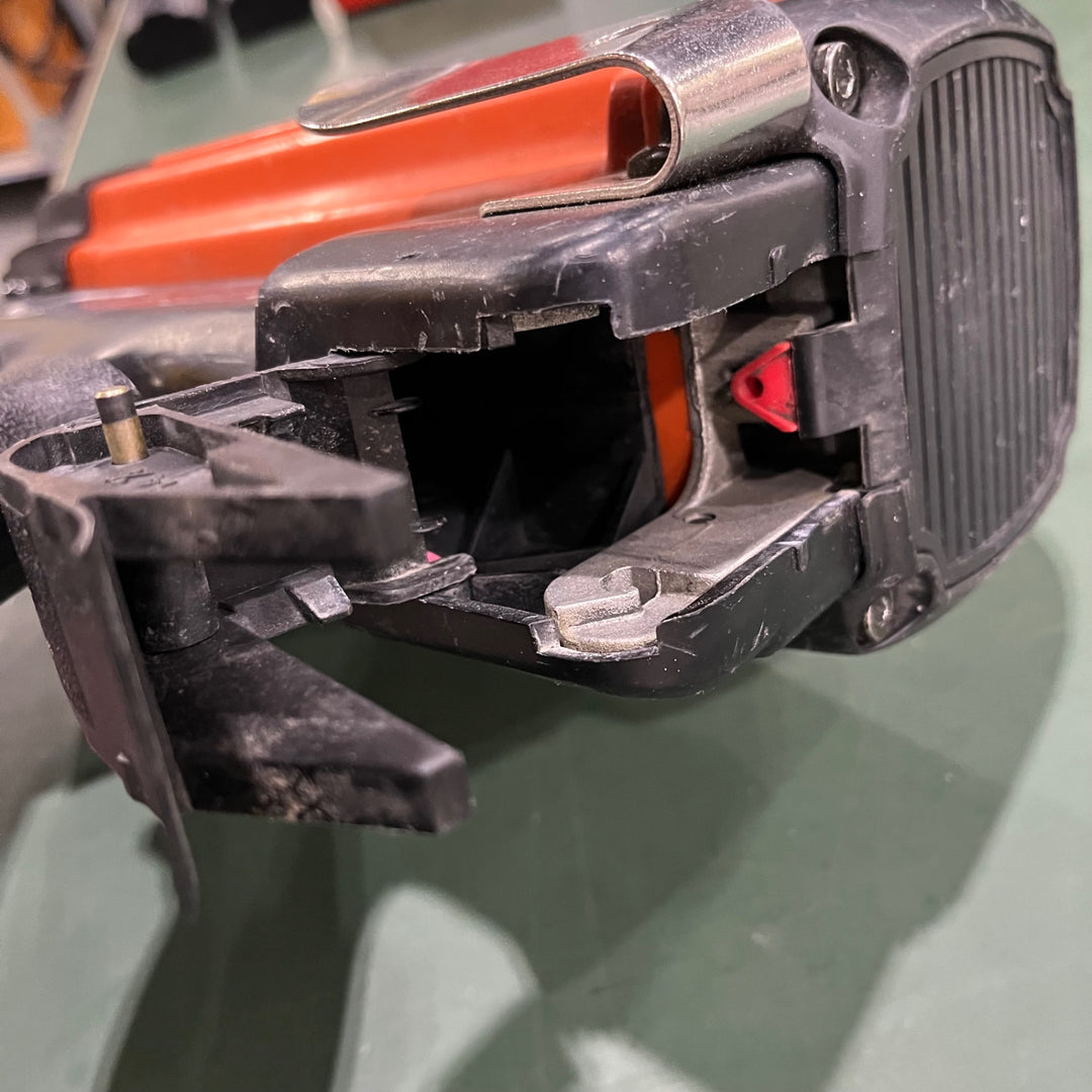 トラックファースト コードレスガス銃 TF-1100JQ【川口店】