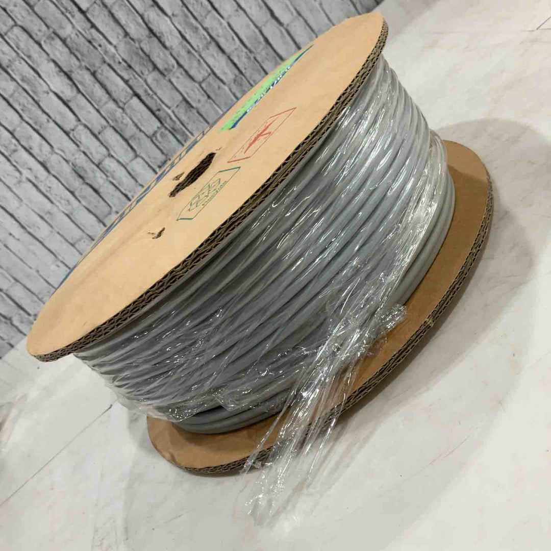 カナレ　シールドマイクケーブル　L-4E6AT-EM【川口店】