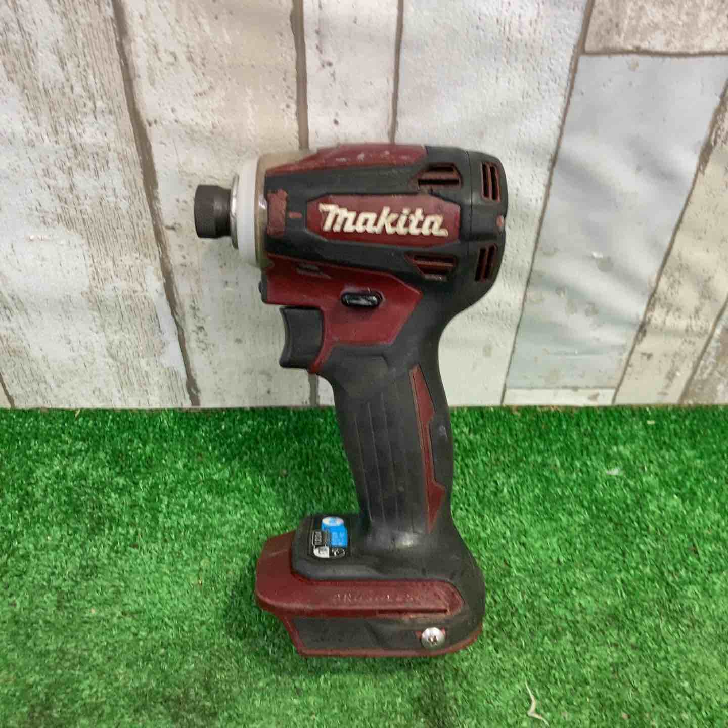 ☆マキタ(makita) コードレスインパクトドライバー TD172DGXAR【町田店