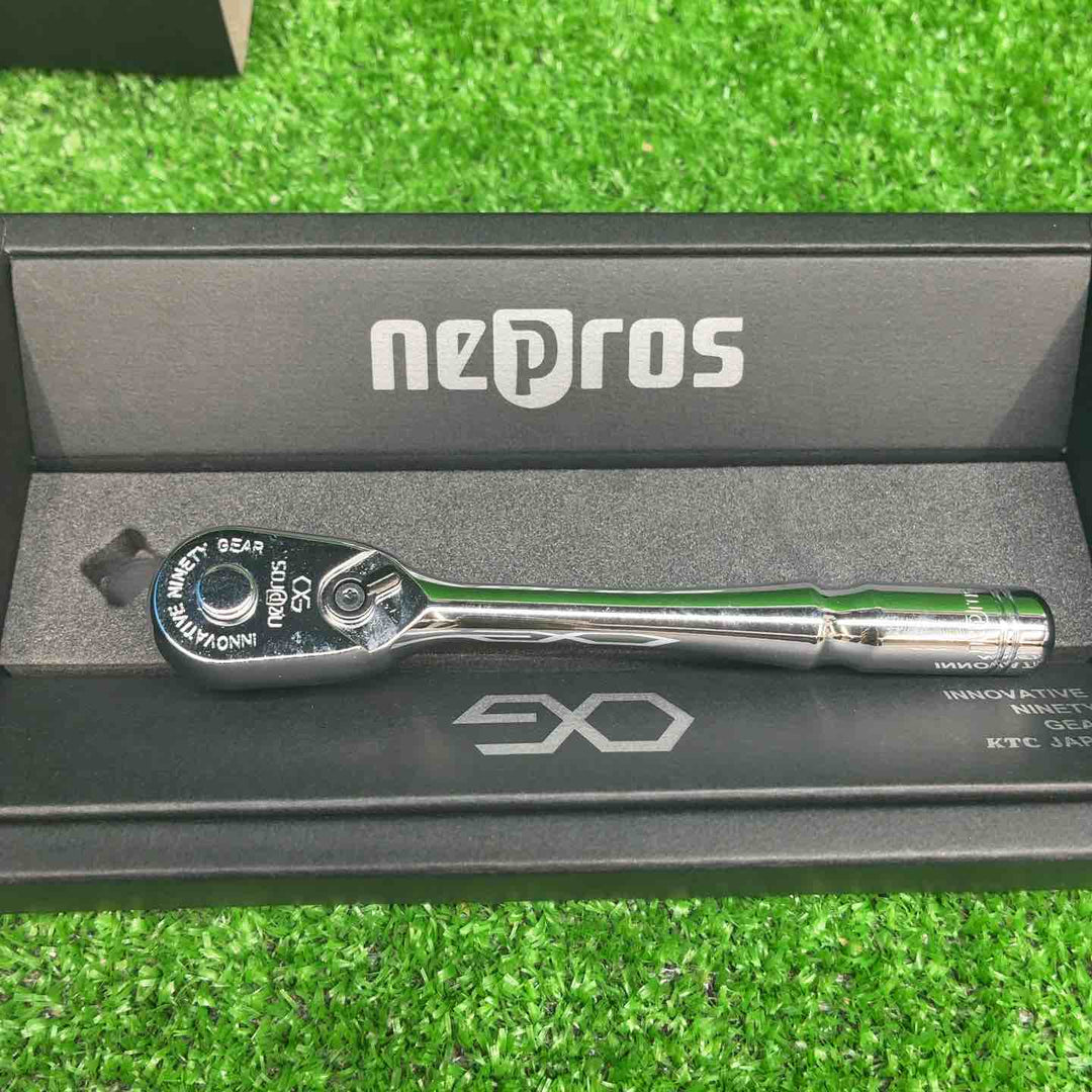 ネプロス(nepros) 9.5sq.コンパクトラチェットハンドル NBRC390、1/4 NBR2UN【藤沢店】