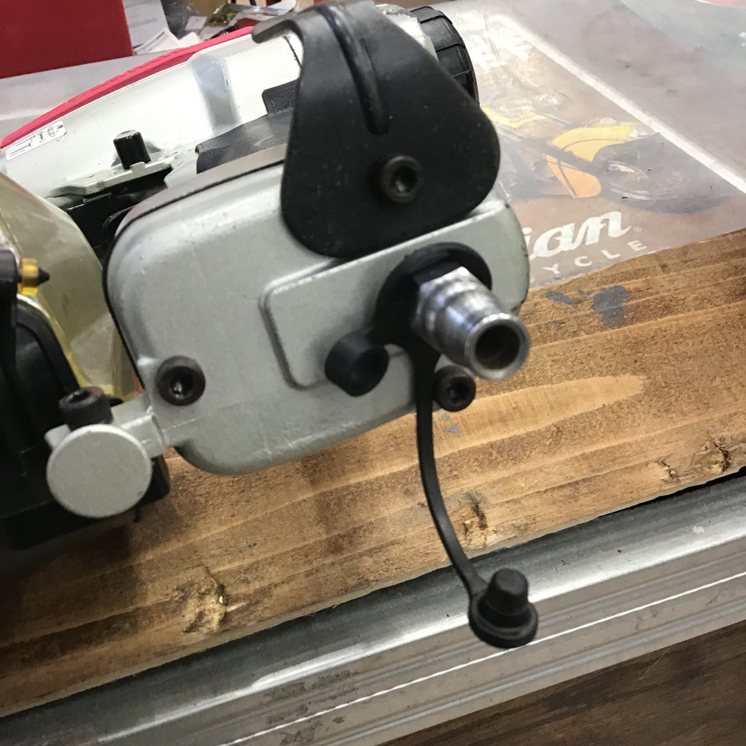 ★マキタ(makita) 常圧エア釘打ち機 AN611【草加店】