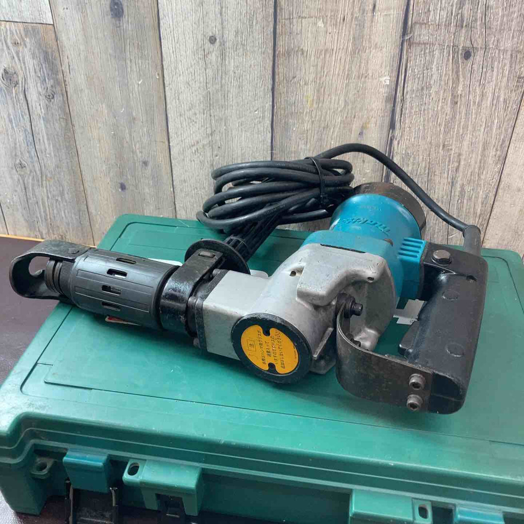 【中古品】 マキタ(makita) 電動ハンマ HM0810 【東大和店】