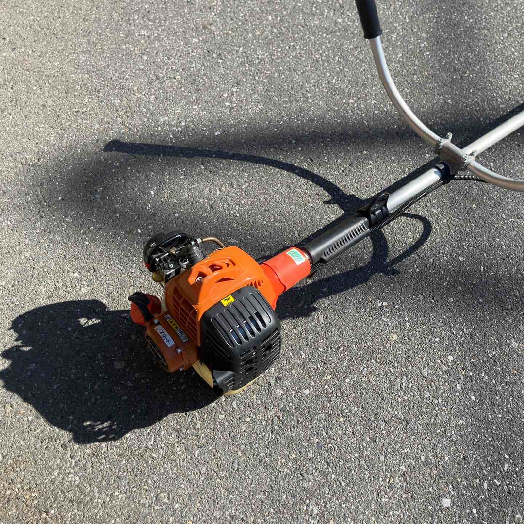 【中古品・店頭受取り限定】 共立 エンジン刈払機・SRE2625G 【桶川店】